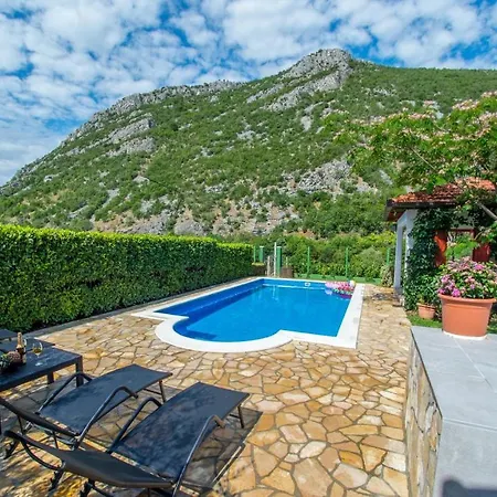 Clea Villa *